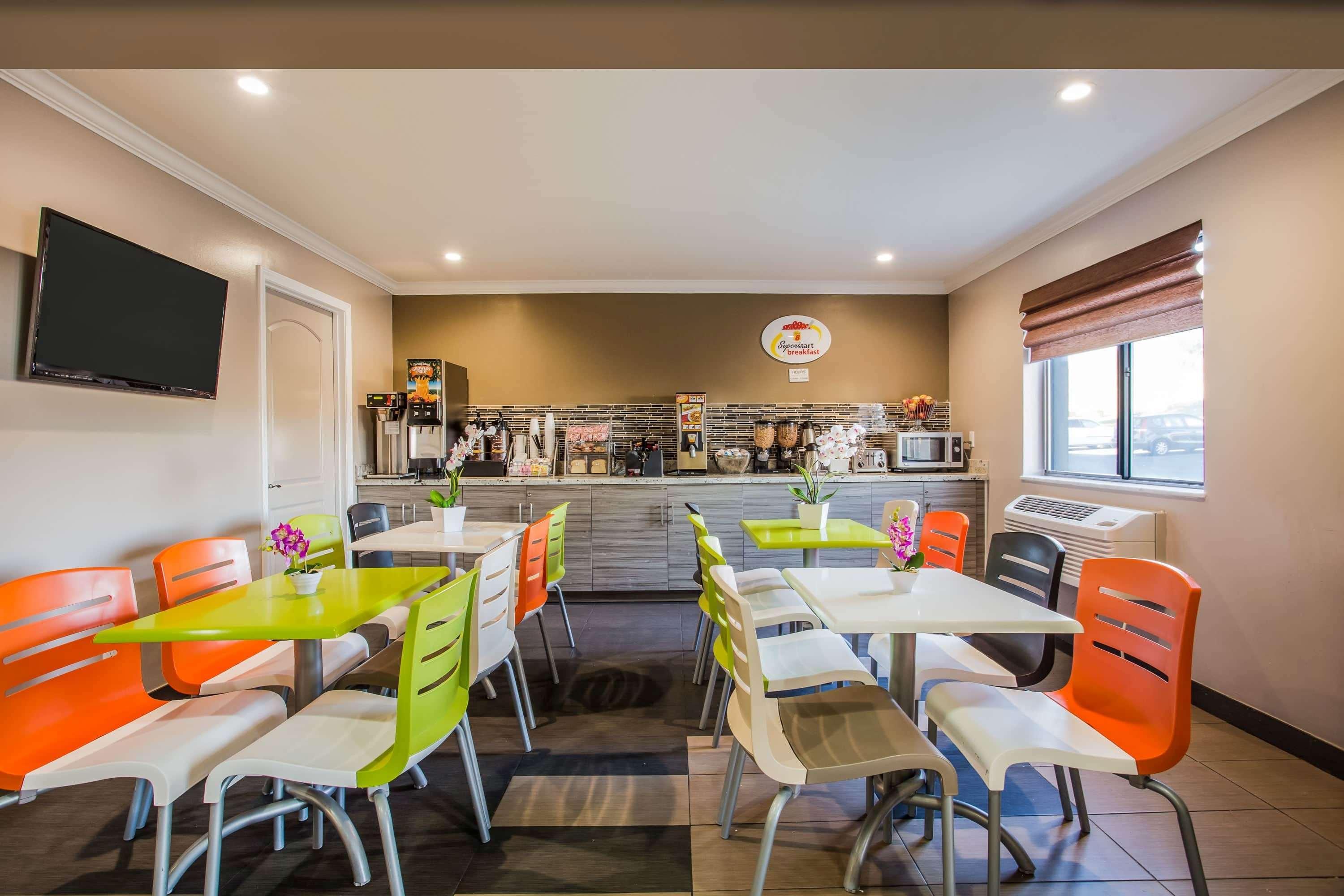 Super 8 By Wyndham Vacaville Exterior photo
