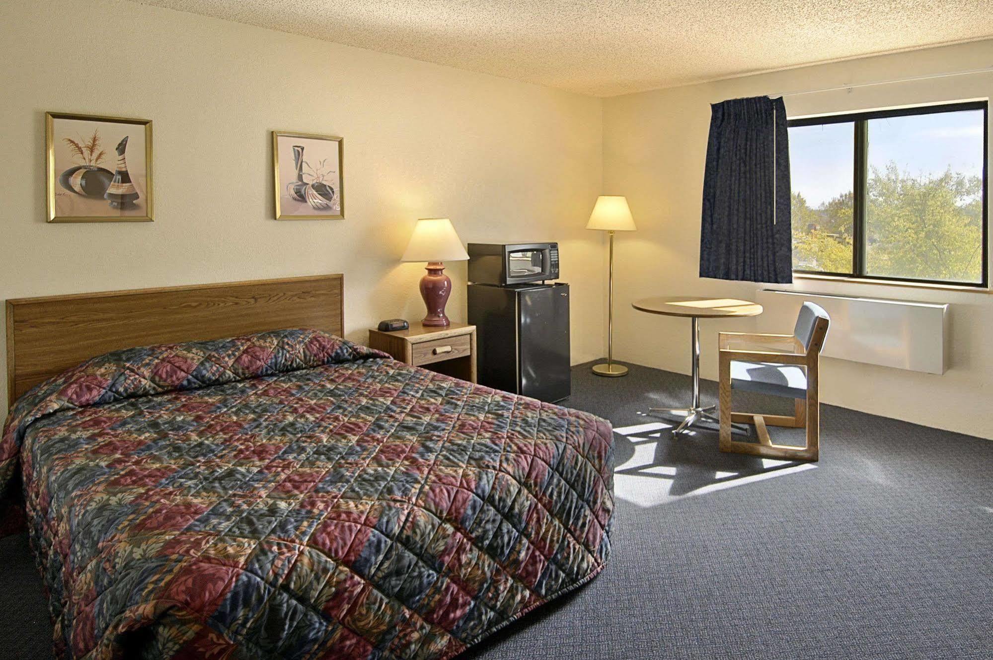 Super 8 By Wyndham Vacaville Exterior photo